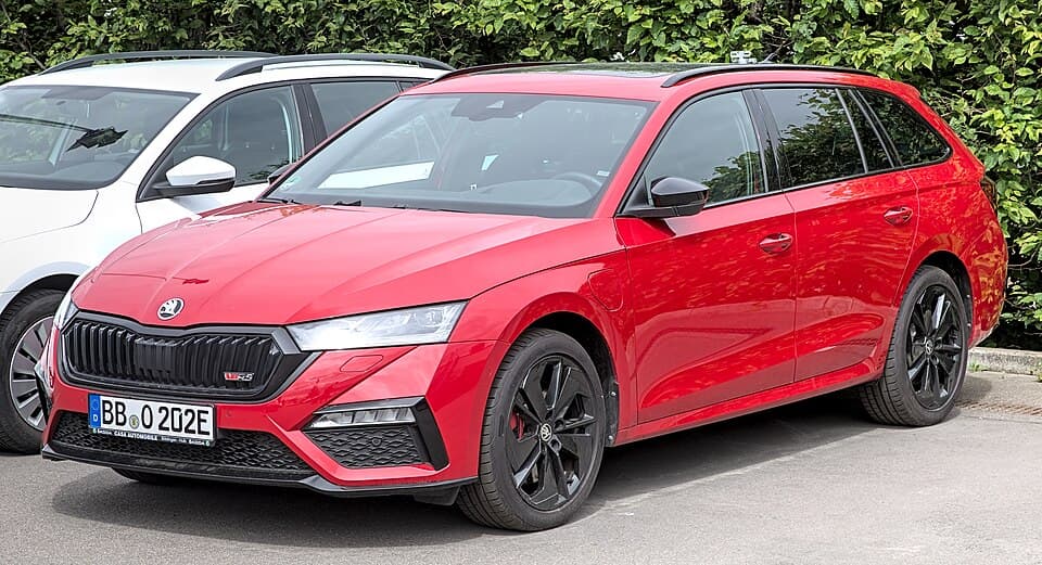Skoda Octavia Estate boot space