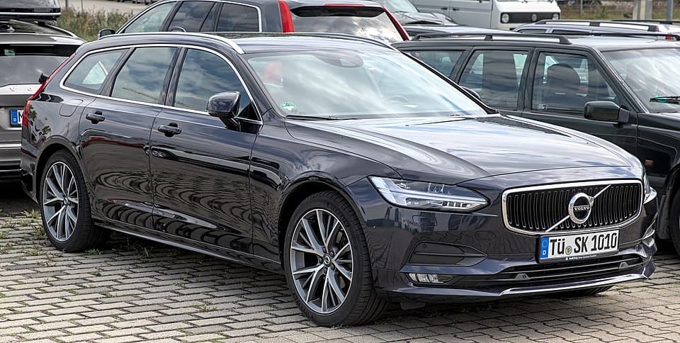 Volvo V90 Cross Country