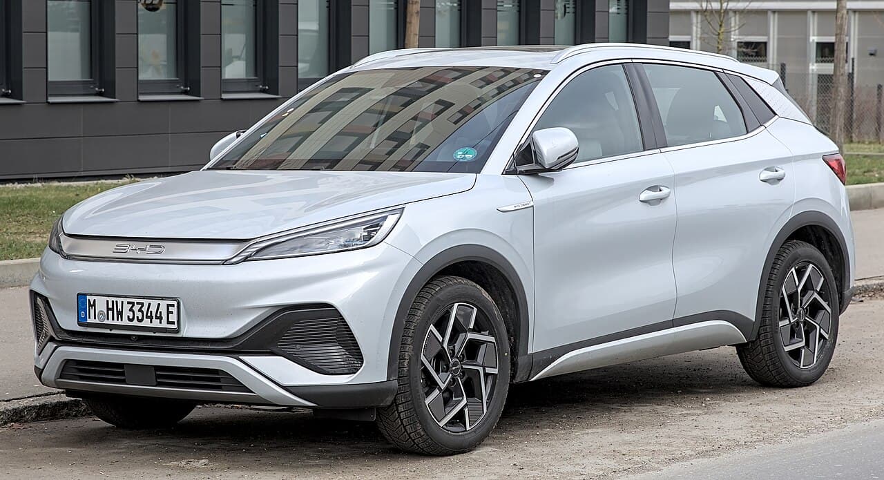 T Roc Boot Dimensions Volkswagen T-Roc Boot Space: 445L — Will It Fit? | BootSized